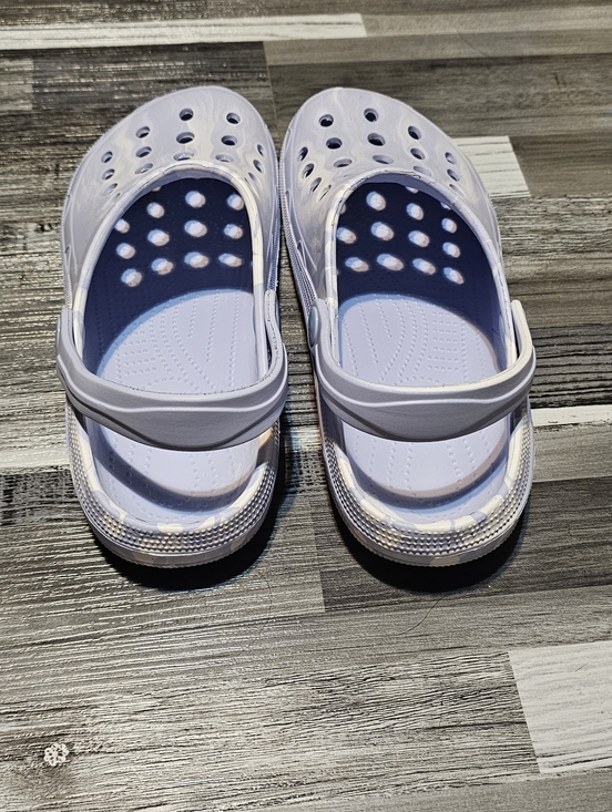 NWOT Clogs - Picture 2 of 8